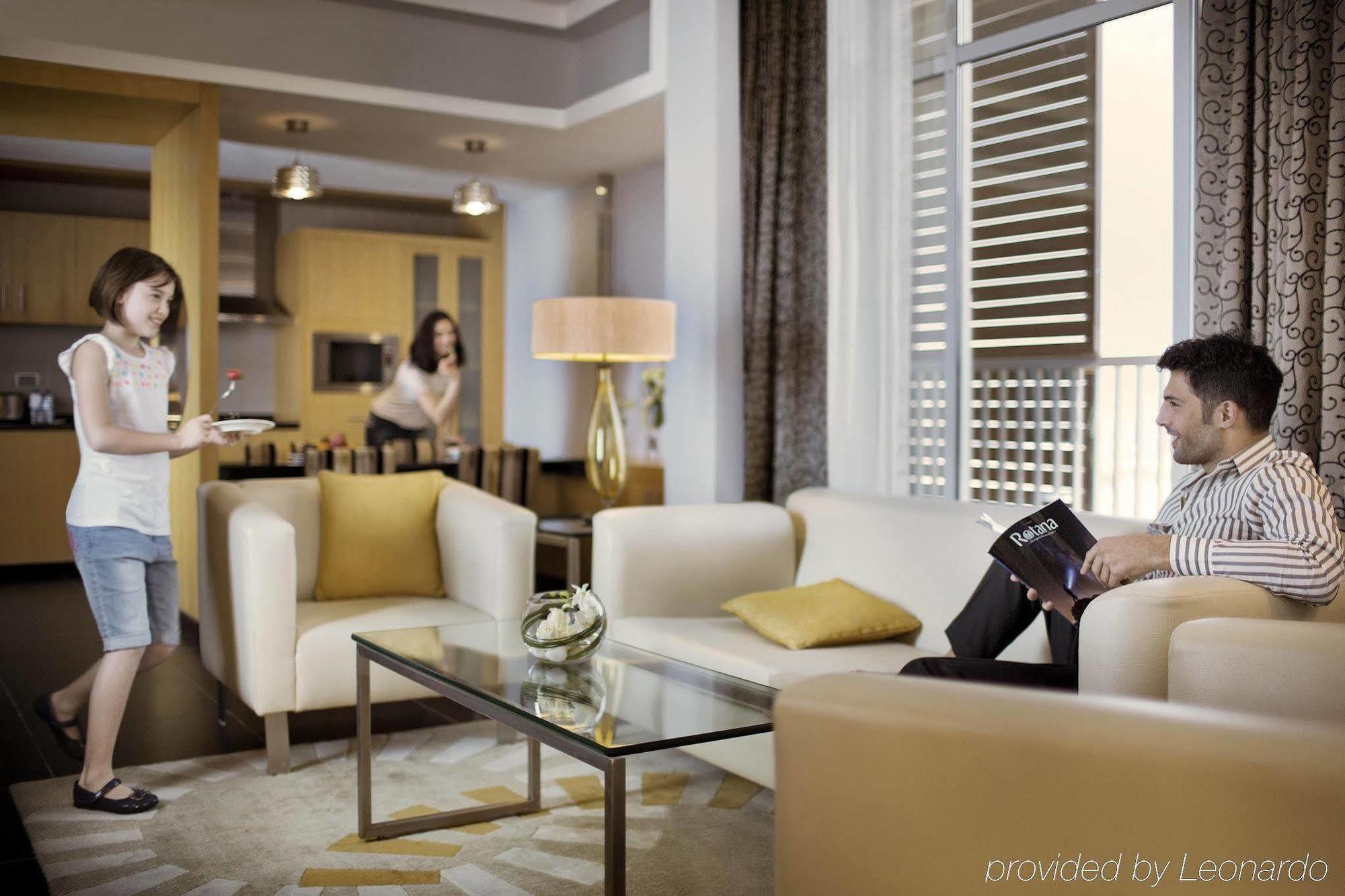 Hala Arjaan By Rotana, Deluxe Hotel Apartments Αμπού Ντάμπι Εξωτερικό φωτογραφία