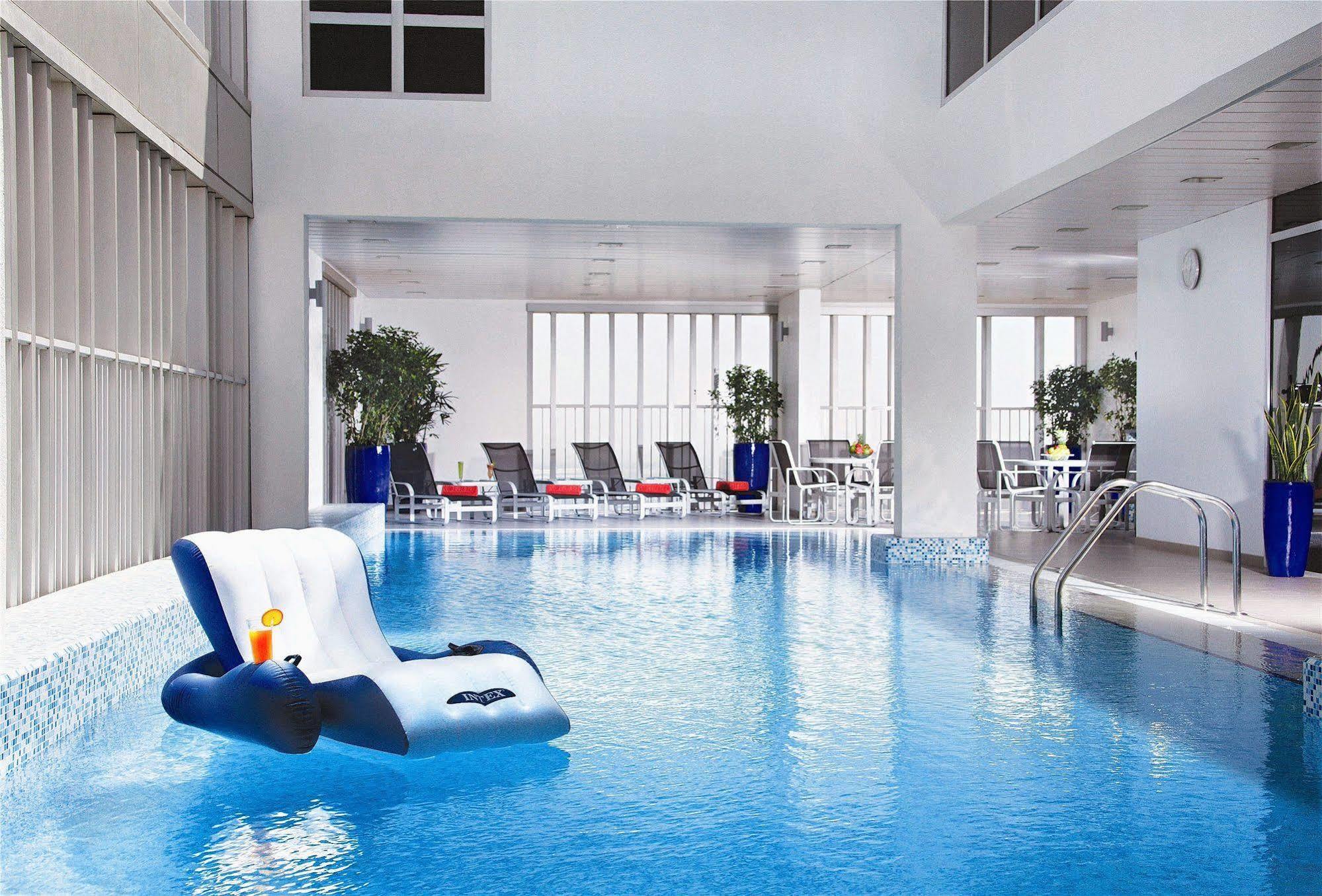 Hala Arjaan By Rotana, Deluxe Hotel Apartments Αμπού Ντάμπι Ανέσεις φωτογραφία